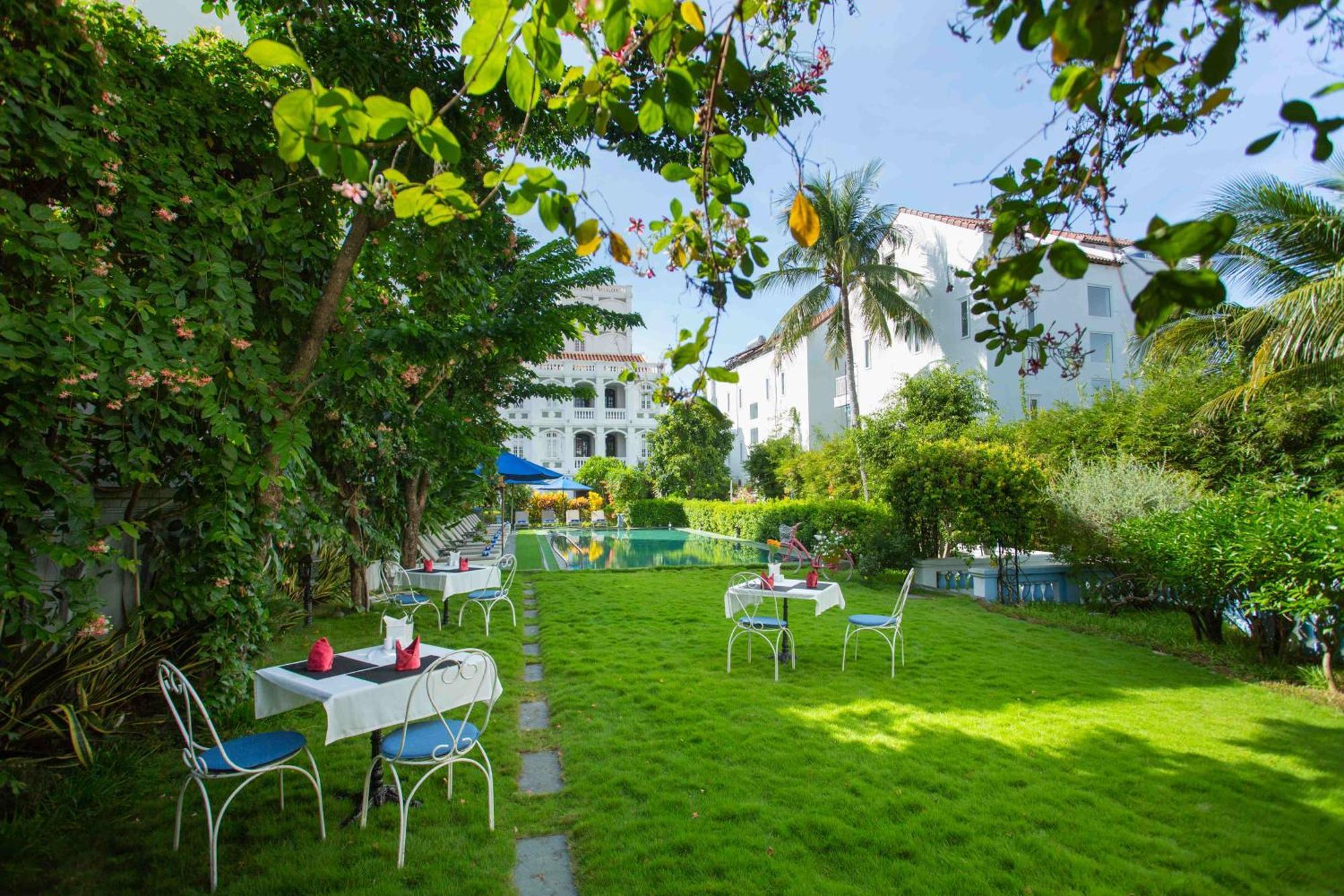 Hoi An Garden Palace And Spa - A Boutique Inspired By Nature Bagian luar foto